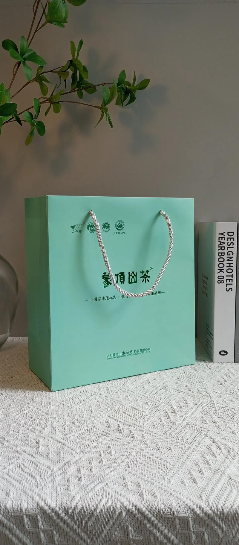 怎么做纸袋子最简单的方法 怎么做纸袋子最简单的方法